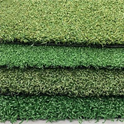 SBR Coating Golf Artificial Grass Court Turf Untuk Menempatkan Hijau 10 - 20mm 73500s / M2